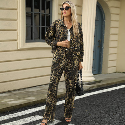 Dames Streetstyle Stijlvolle Opvallende Tweedelige Leopard Print Set met Wijde Broek en Jas | Dorine