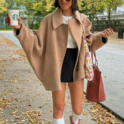 Dames Wijdvallende Trendy Wol Look Jas met Kraag en Knopen | Biara