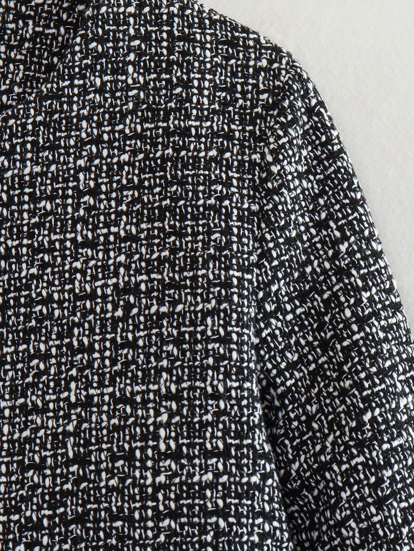 Dames Bouclé Jas met Gouden Knopen | Bessie