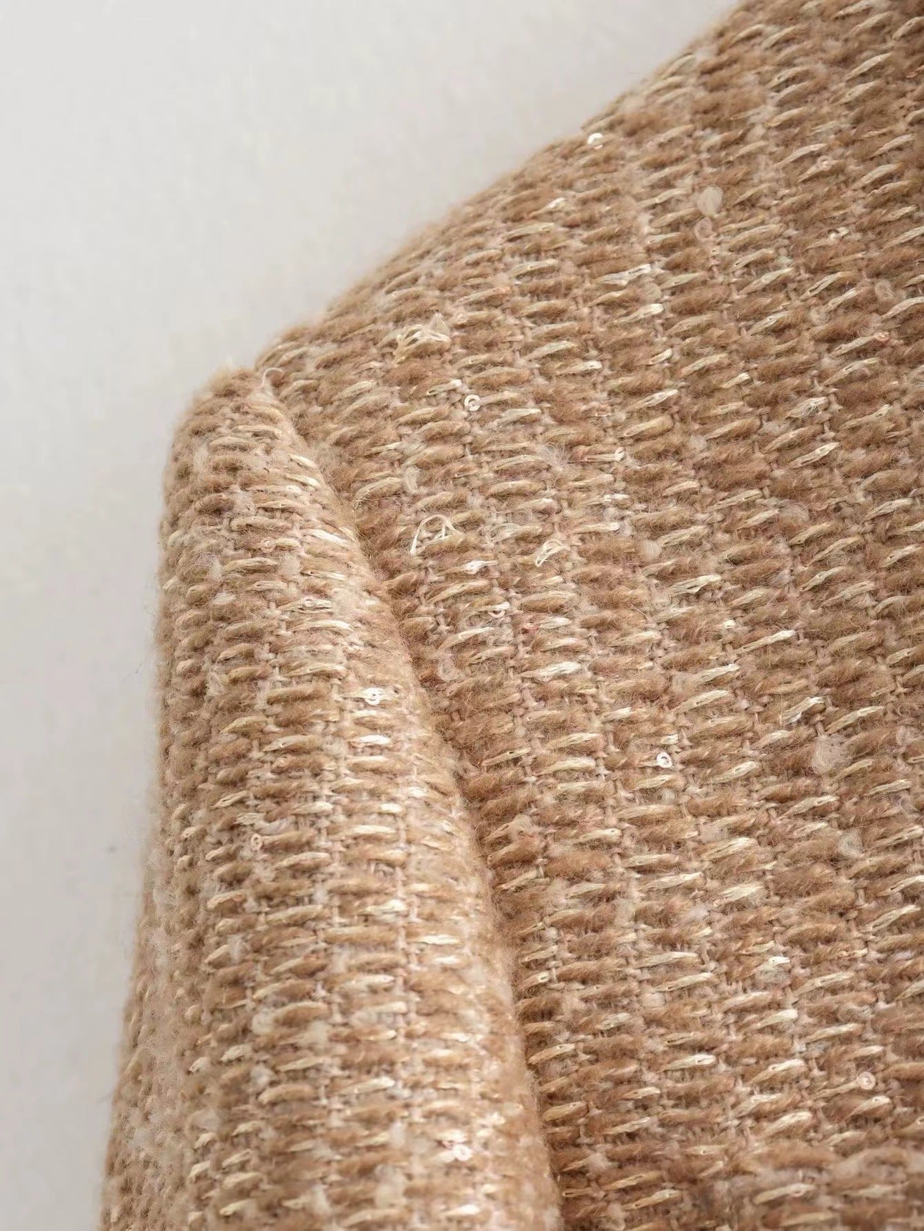 Dames Stijlvolle Trendy Parijs Style Boucle Jas met Gouden Knopen en Zakken | Balencia