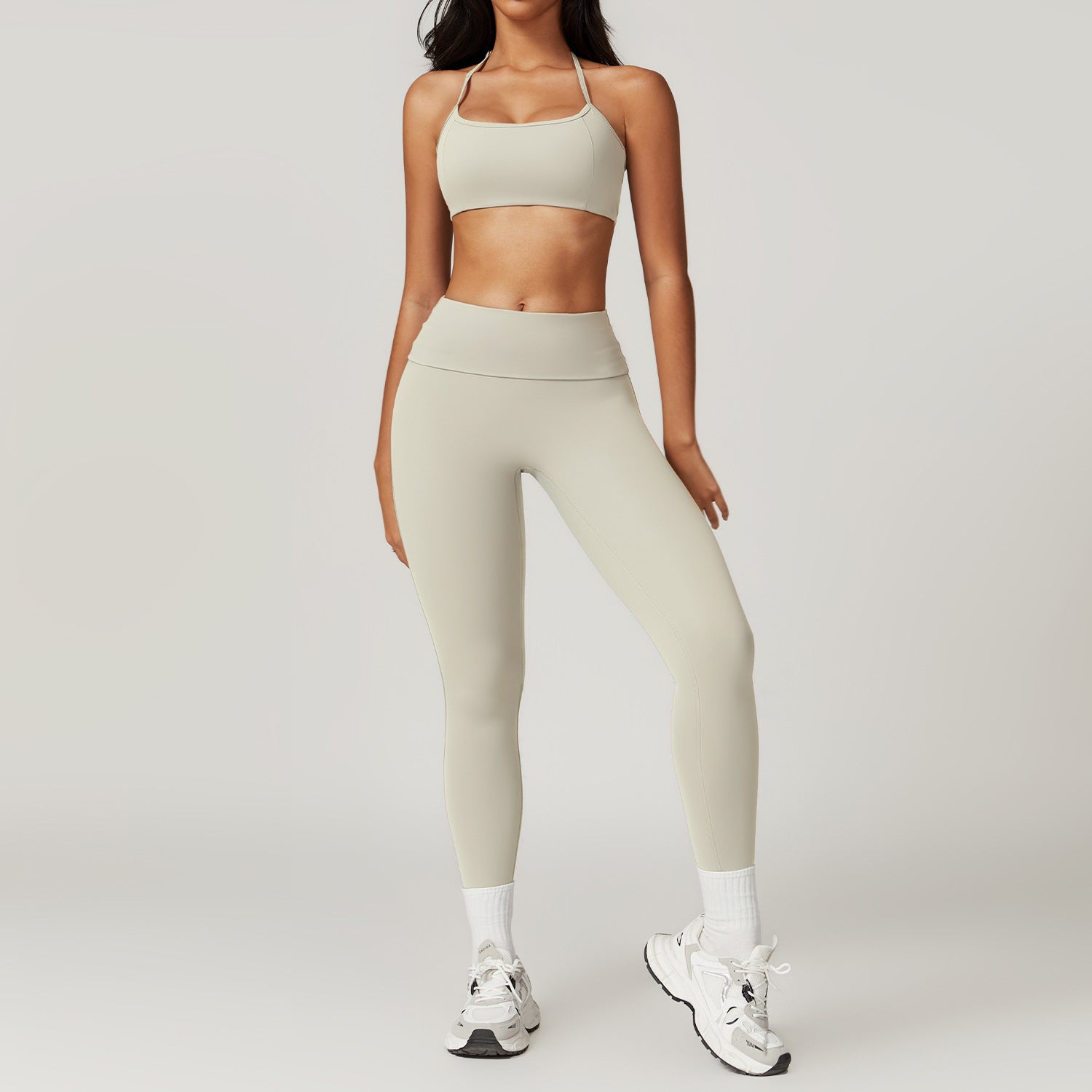 Dames Tweedelige Sneldrogend Naadloze Sportieve Yoga Set met Fitted Legging en Top | Devara