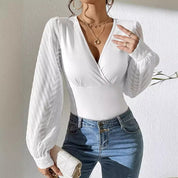 Dames Modieuze Veelzijdige V-hals Top met Chiffon Mouwen | Tula