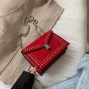 Dames Trendy Kleine Schoudertas met Stud Details | Leni