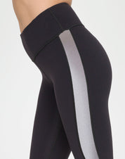Dames Veelzijdige Elegante Sport Legging met Contrast Streep | Amadea