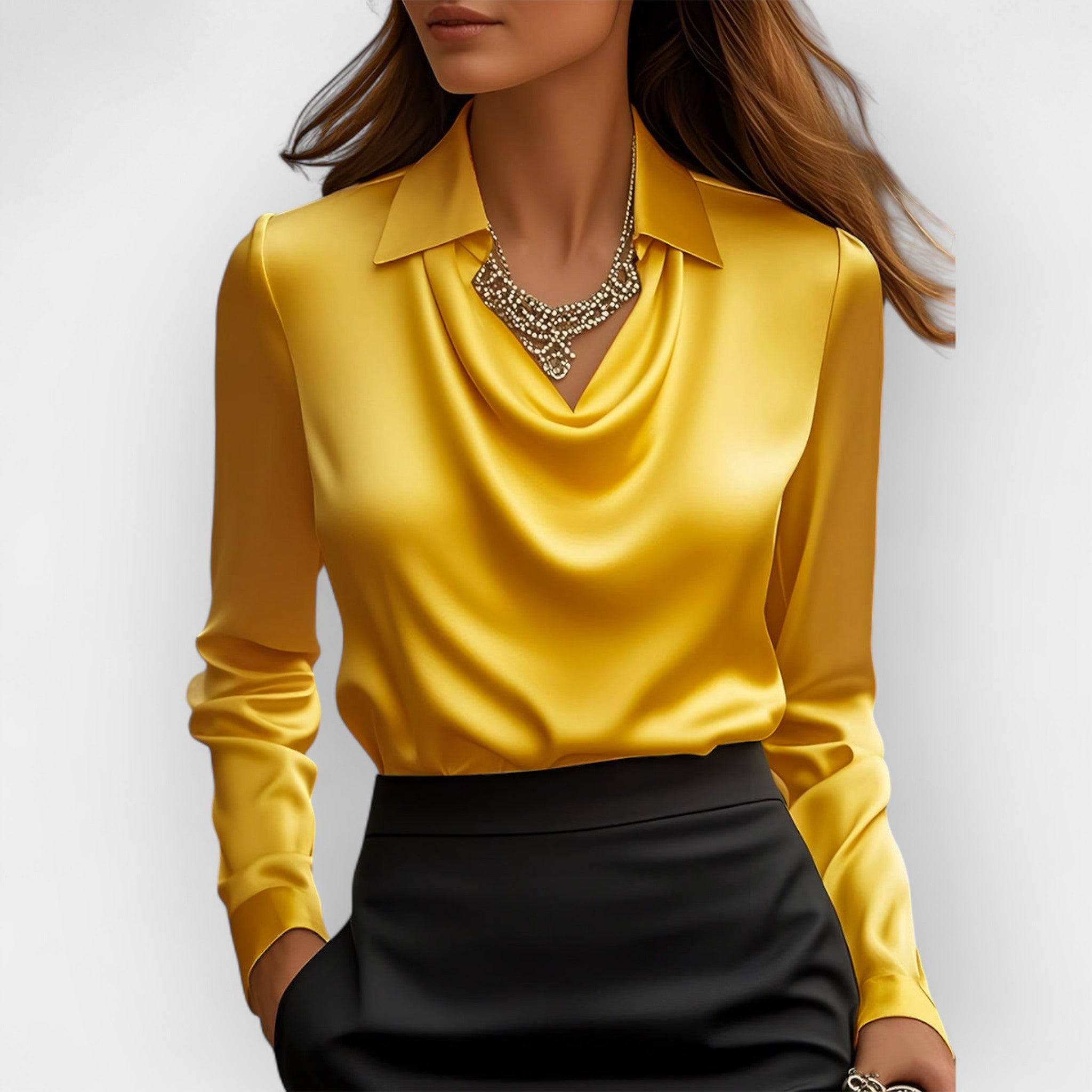 Dames Stijlvolle Trendy Satijnen Look Blouse met Waterval Hals | Hogan