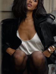 Dames Stoere Tweedelige Zwarte Leren Biker Set met Jas en Short | Dionne