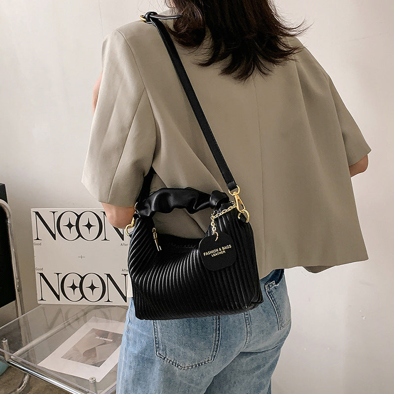 523a7a5b-d846-48ea-bd8b-c0cbdc9d9a22.jpg