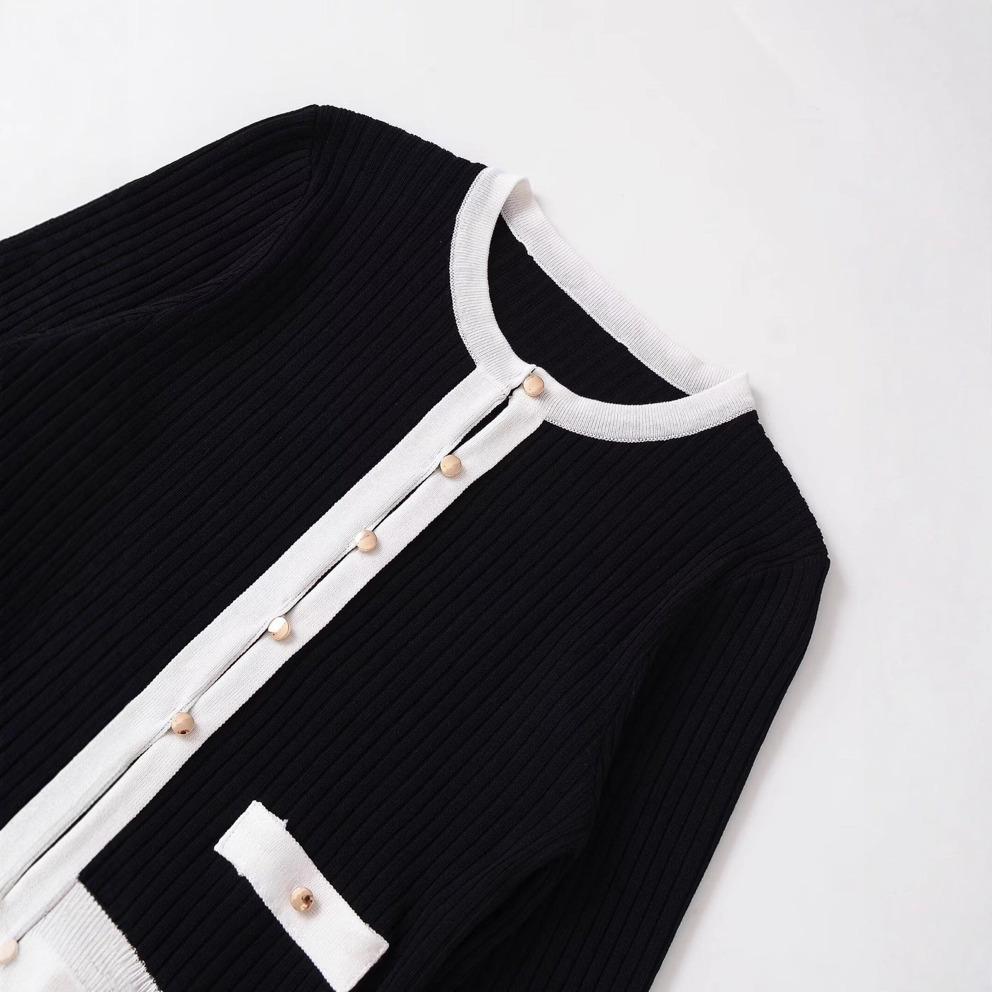 Dames Elegante Luxe Parijs Look Gebreid Vest met Volant Details en knopen | Racky