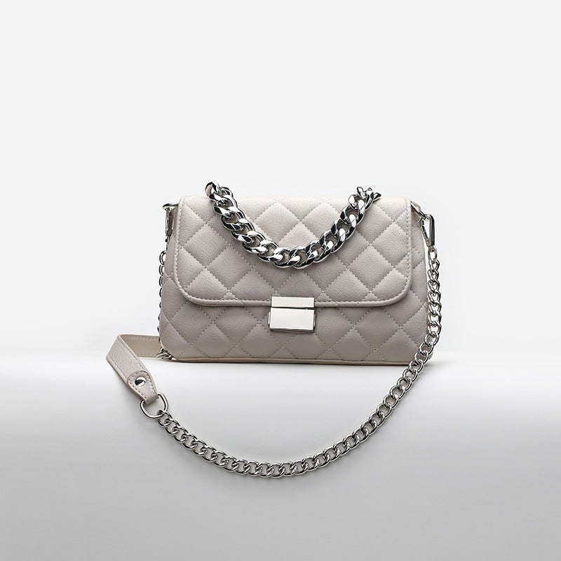Dames Trendy Schoudertas met Quilted Patroon en Zilverkleurige Ketting | Laphael