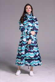 Dames Lichtgewicht Modieuze Lange Regenjas met Trendy Print | Bashanti