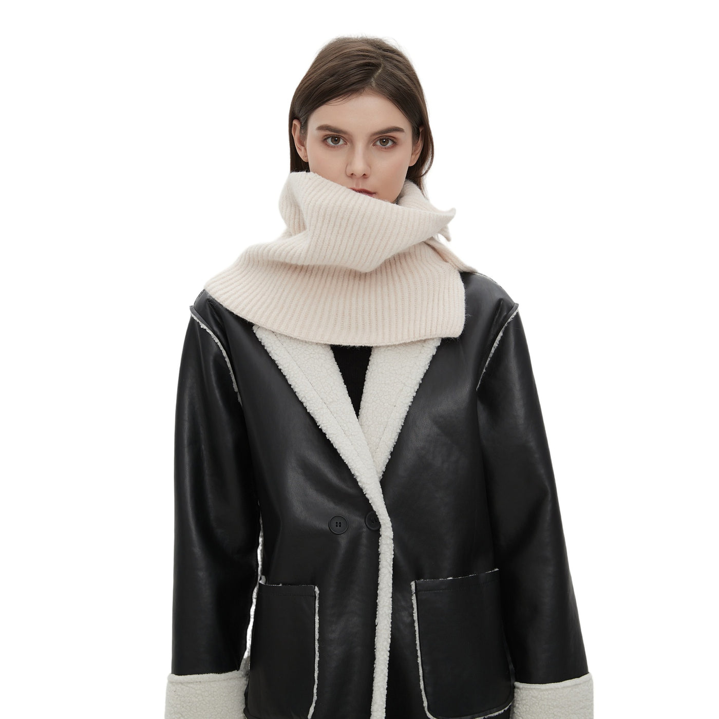 Dames Eigentijdse Warme Gebreide Col Sjaal met Knopen | Laverne