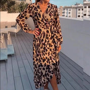 Dames Panterprint Midi Jurk met V-hals en Tailleceintuur | Nalay