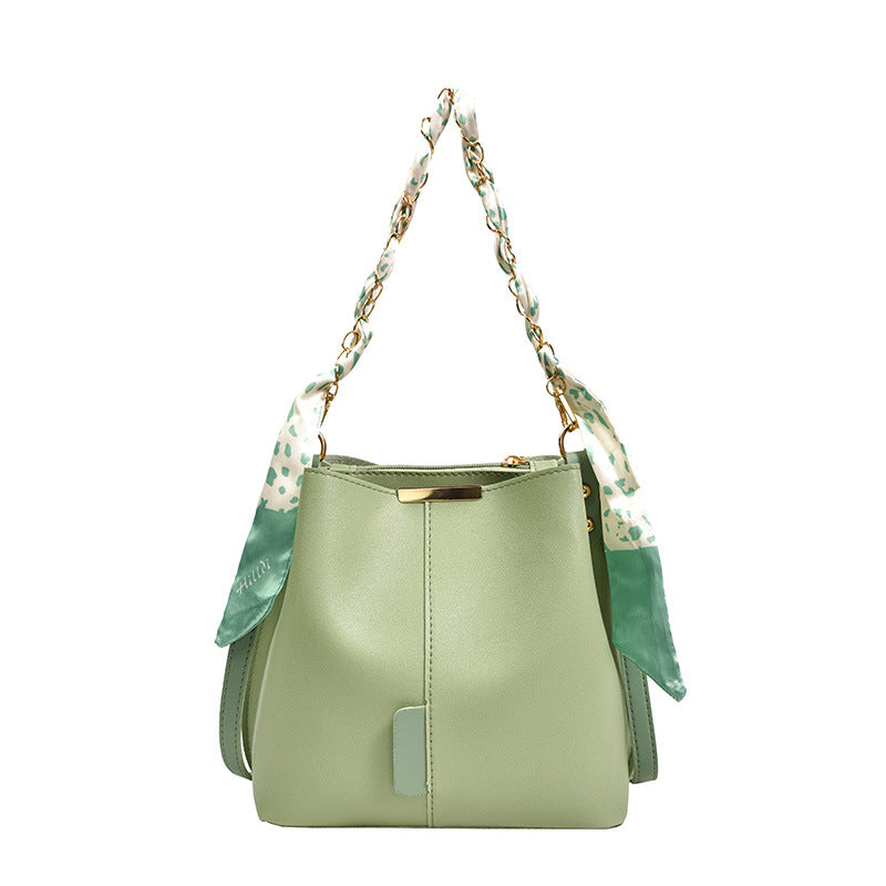 Dames Trendy Veelzijdige Zomerse Crossbody Schoudertas met Ketting Detail | Lini