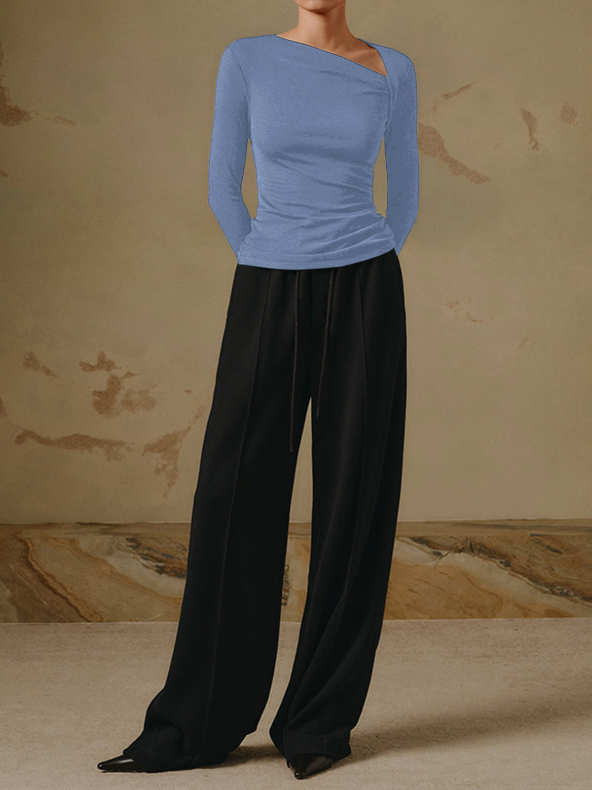 Dames Asymmetrische Top met Lange Mouwen – Elegante Shirt Top | Thyana