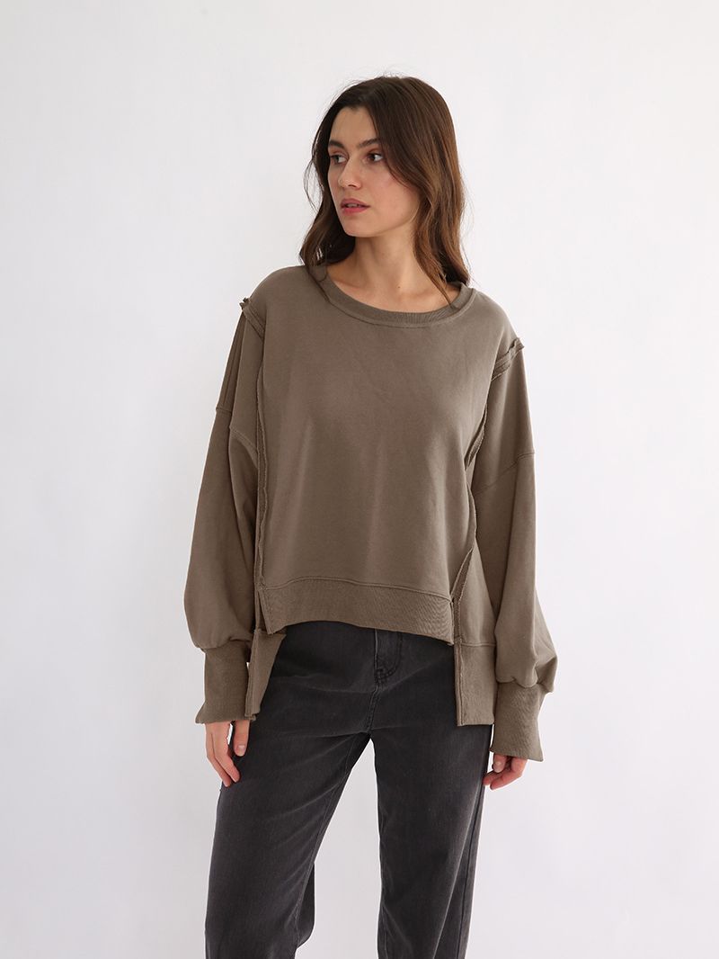 Dames Trendy Unieke Warme Stijlvolle Los Vallende Sweater met Raw Edge Details | Rewaria