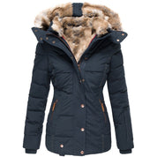 Dames winterjas met warme bontvoering - Getailleerd model met capuchon | Bay