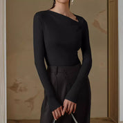 Dames Asymmetrische Top met Lange Mouwen – Elegante Shirt Top | Thyana