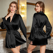 Dames Luxe Satijnen Look Kimono met Strikceintuur en Veren Details | Feronique