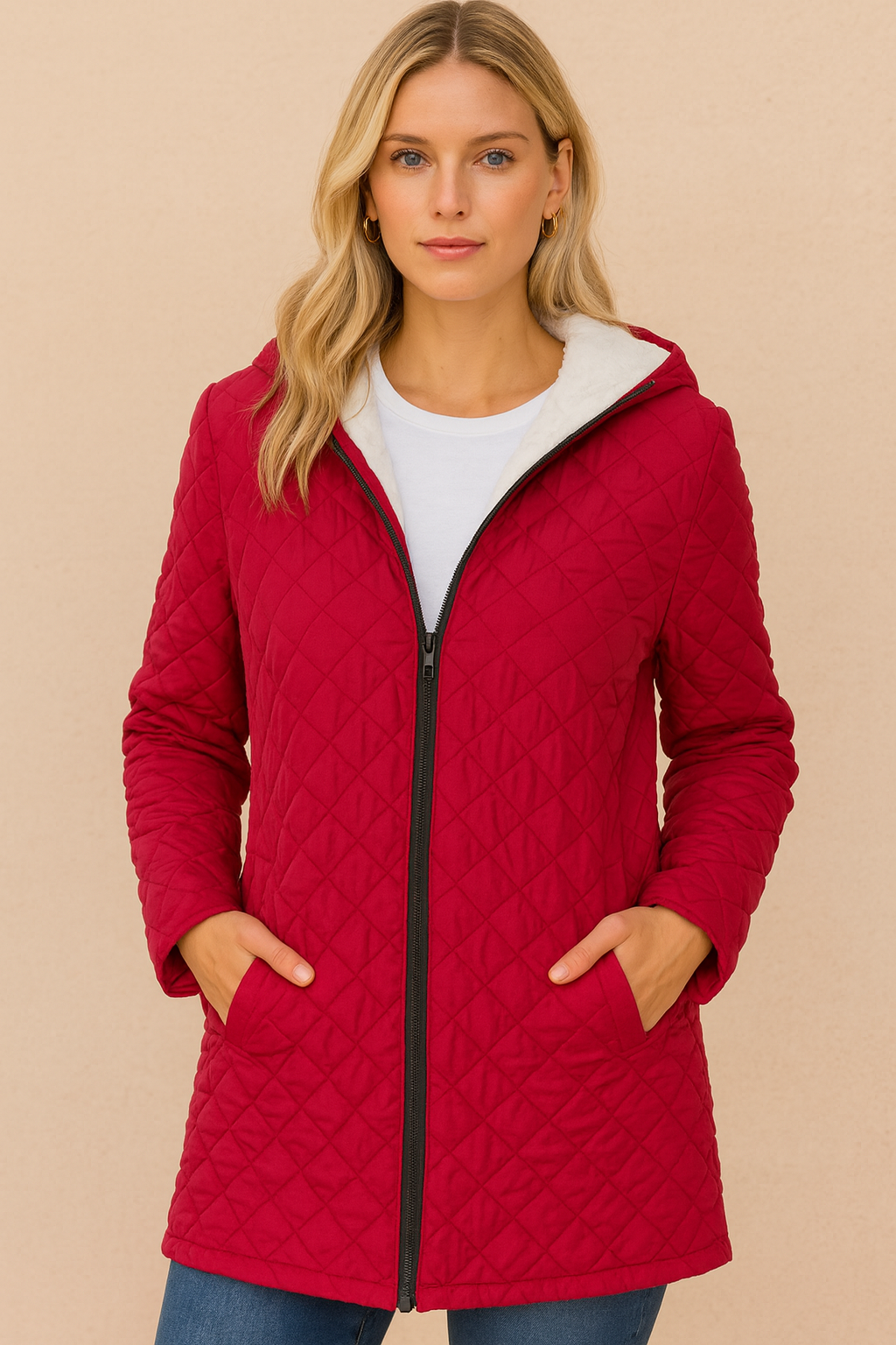 Dames Stijlvolle Elegante Rode Gewatteerde Jas met Capuchon en Witte Voering | Besos