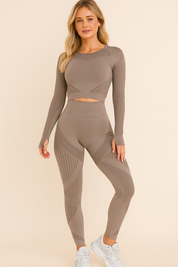 Dames Naadloze Yoga Set met Lange Mouwen | Dominique