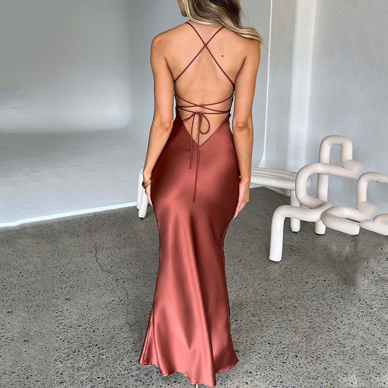 Dames Luxe Satijnen Maxi Jurk | Slim Fit Open Rug Avondjurk met Elegante Pasvorm | Gamari