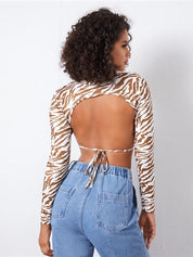 Dames Tijgerprint Crop Top met Open Rug en Cut-Out Detail | Gurilia