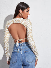 Dames Tijgerprint Crop Top met Open Rug en Cut-Out Detail | Gurilia