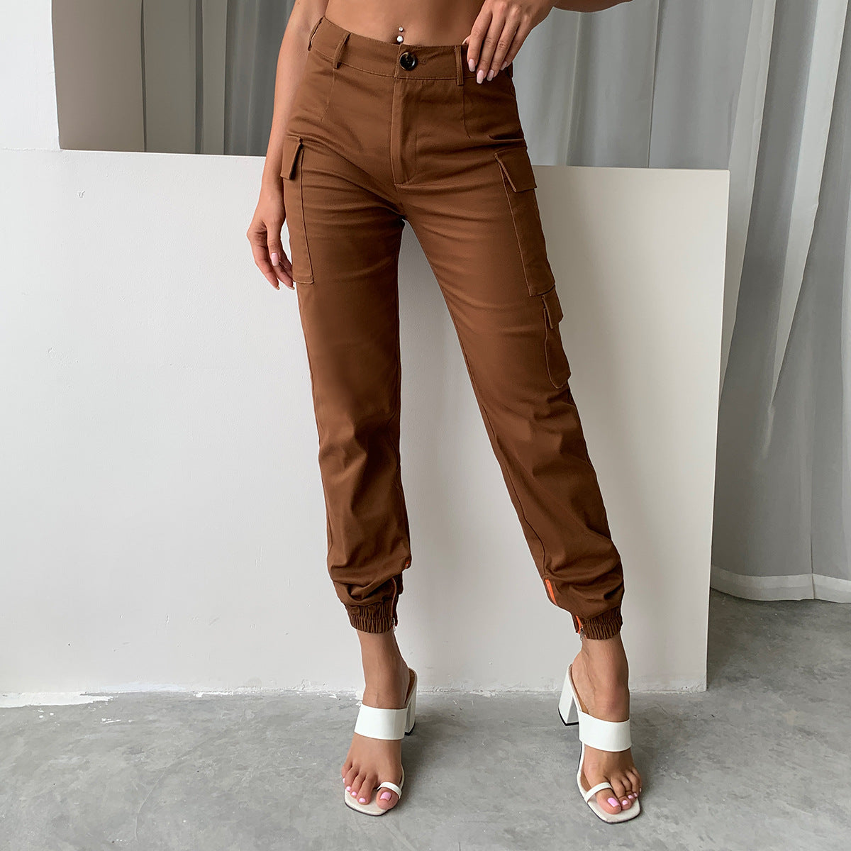 Dames Cargo Broek met Aansluitende Pasvorm | Street Style Essential | Galia