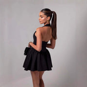 Dames Halter Mini Jurk met Ruffles | Elegante Getailleerde Zomerjurk met Speelse Rok | Garda