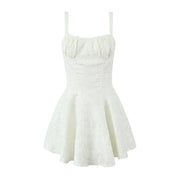 Dames Witte Jacquard Mini Jurk met Bandjes | Elegante Aansluitende Jurk met Luxe Structuur | Garsia