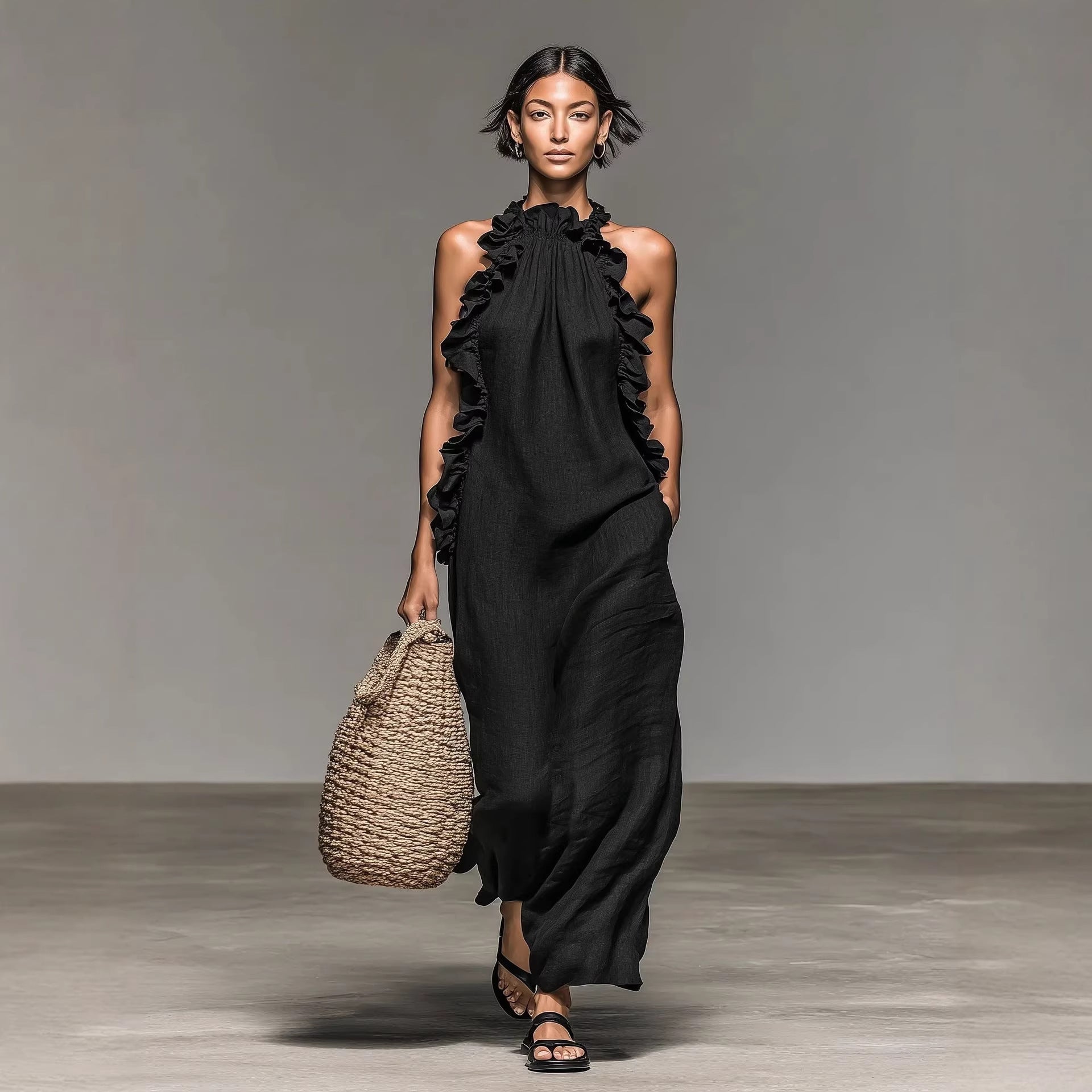Dames Elegante Maxi Jurk met Halterhals en Ruffle Details | Gazandra
