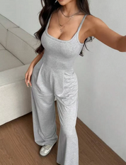 Dames Minimalistische Tijdloze Must-Have Jumpsuit met Wijde Pijpen | Geepa