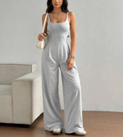 Dames Minimalistische Tijdloze Must-Have Jumpsuit met Wijde Pijpen | Geepa