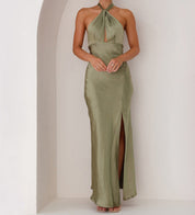 Dames Luxe Satijnen Halter Jurk | Open Rug Slim Fit Maxi Jurk met Split | Giavanna