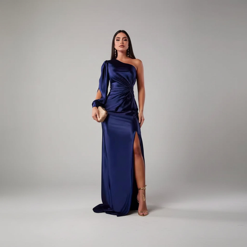 Dames One-Shoulder Satijnen Maxi Jurk met Split | Luxe Glans & Verleidelijke Elegantie | Gisaira