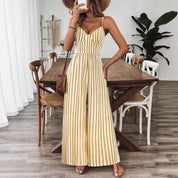 Dames Luchtige Gestreepte Jumpsuit met Wijde Pijpen en Open Rug met Strik Detail | Gisuella