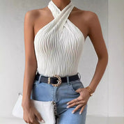 Dames Geplooide Halter Top met Luxe Structuur en Getailleerde Pasvorm | Slim Fit Crop Top | Gita