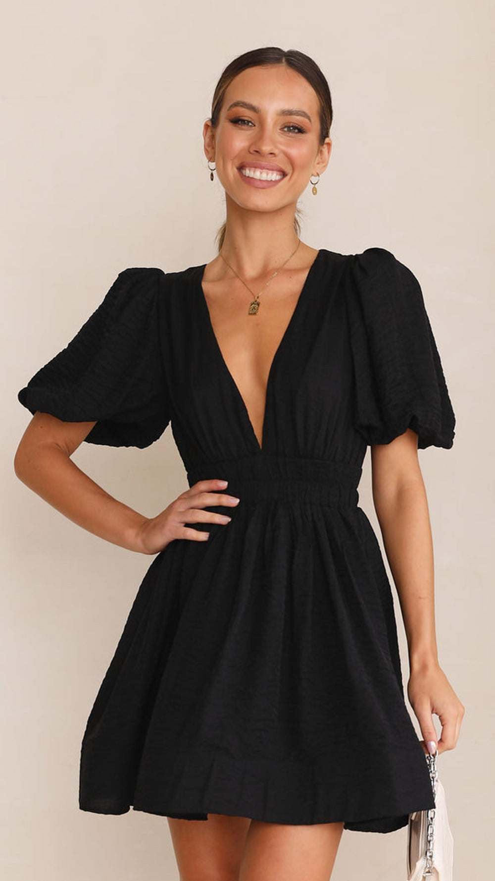 Dames Luchtige V-Hals Zomerjurk met Pofmouwen | A-lijn Jurk voor een Frisse Look | Gledis