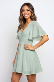 Dames Elegante Mini Jurk met Open Rug | Vrouwelijke Zomer Jurk met Speelse Pasvorm | Golda