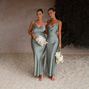 Dames Elegante Satijnen Look Maxi Jurk met Open Rug | Trendy, Luxe en Vrouwelijk | Gosepa