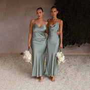 Dames Elegante Satijnen Look Maxi Jurk met Open Rug | Trendy, Luxe en Vrouwelijk | Gosepa