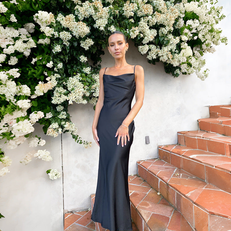 Dames Elegante Satijnen Look Maxi Jurk met Open Rug | Trendy, Luxe en Vrouwelijk | Gosepa