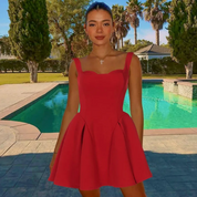 Dames A-lijn Mini Jurk met Hartvormige Shape | Elegante Getailleerde Jurk voor een Vrouwelijke Look | Goyarda
