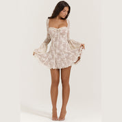 Dames Kanten Mini Jurk met Lange Mouwen en Corset Detail | Luchtig en Zomers | Gracia