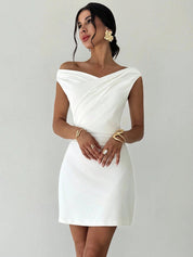 Dames Witte Elegante Off-Shoulder Jurk | Luxe Cocktailjurk Met Gedrapeerde Halslijn | Grapey