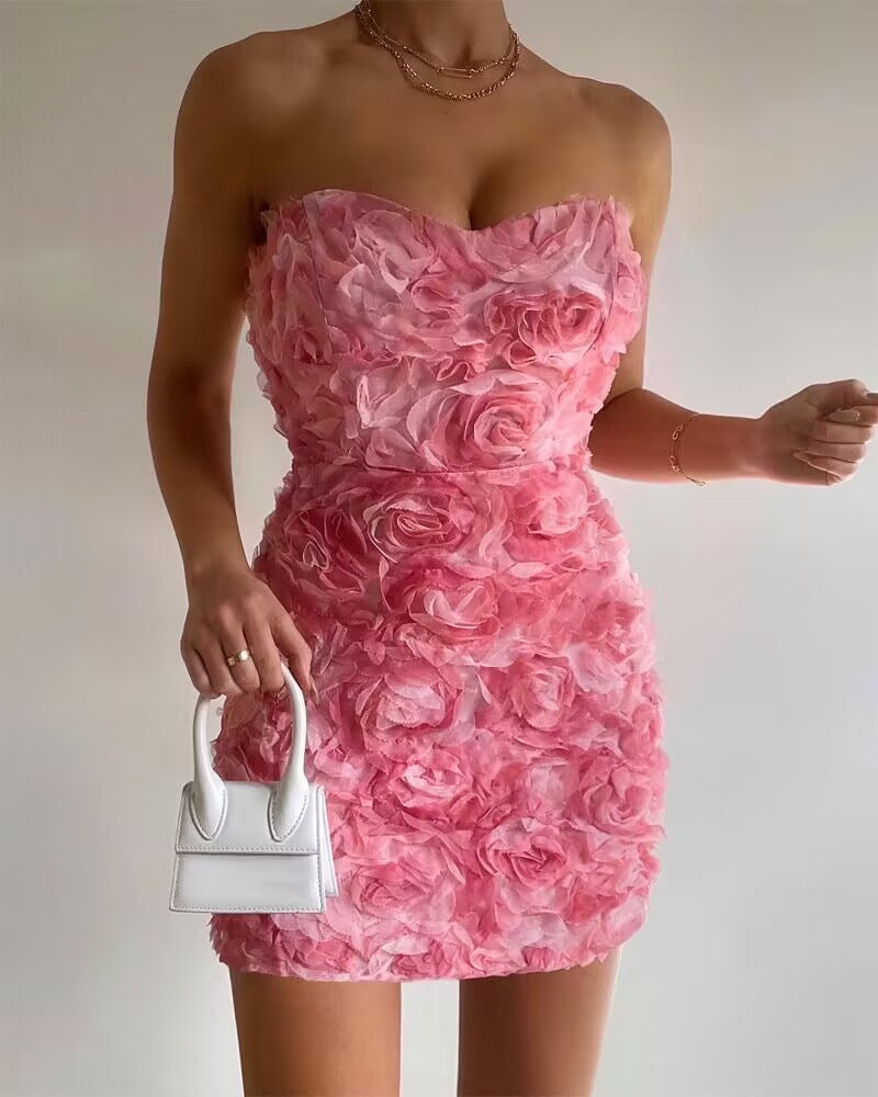 Dames Strapless Mini Jurk met 3D Bloemen | Statement, Vrouwelijk & High-Fashion Look | Graziella