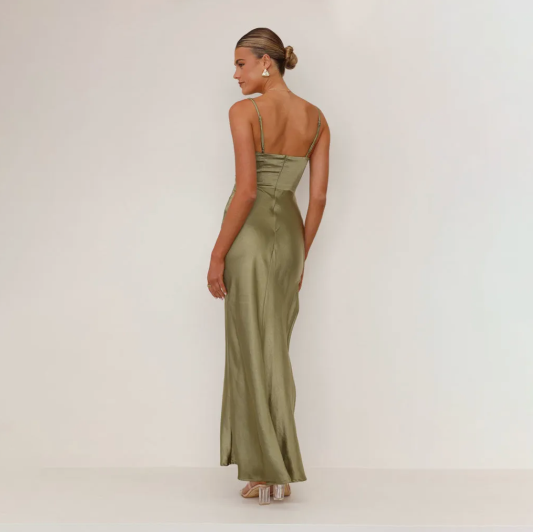 Omayra | Luxe Satin look Maxi Jurk Met Split