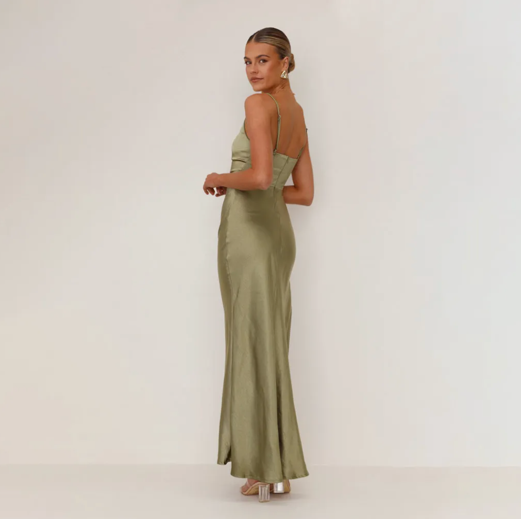 Omayra | Luxe Satin look Maxi Jurk Met Split