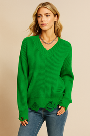 Dames Elegante Fashion Statement Trui met V-Hals en Destroyed Details | Radhika