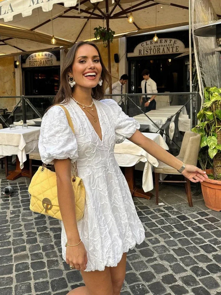 Dames Romantische Witte Jurk met Geborduurde Ruches | Nirana